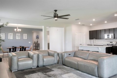 House in Groveland, Florida 4 bedrooms, 216.74 sq.m. № 1798519 - photo 18