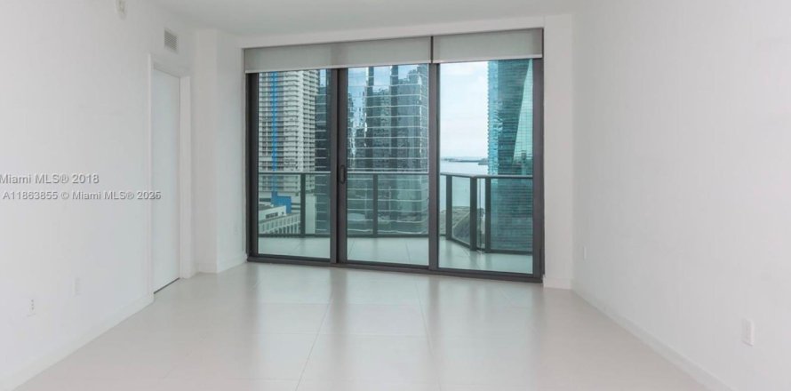 Condominio en Miami, Florida, 2 dormitorios № 1893354