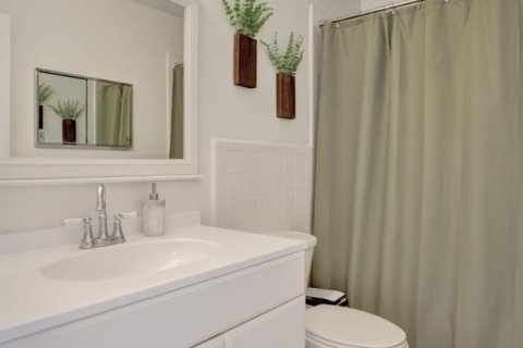 Condo in Lighthouse Point, Florida, 1 bedroom № 2181600 - photo 25