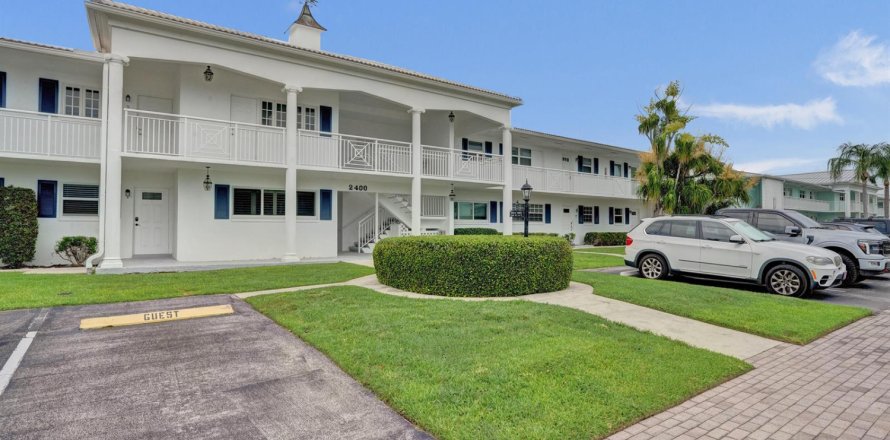 Condo in Lighthouse Point, Florida, 1 bedroom № 2181600