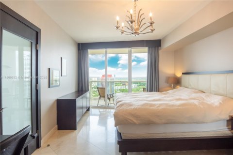 Купить кондоминиум в Халландейл-Бич, Флорида 2 спальни, 100.89м2, № 1981708 - фото 11