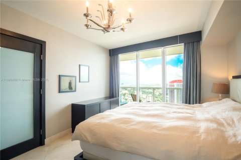Купить кондоминиум в Халландейл-Бич, Флорида 2 спальни, 100.89м2, № 1981708 - фото 12