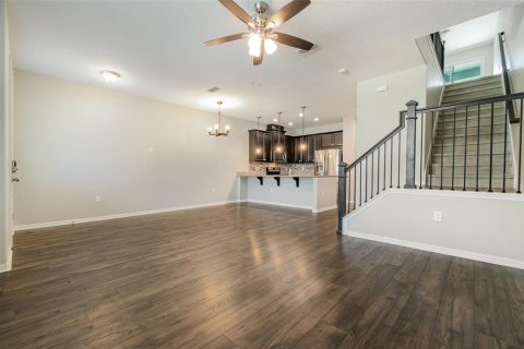 Touwnhouse à vendre à Kissimmee, Floride: 3 chambres, 148.92 m2 № 1846945 - photo 4