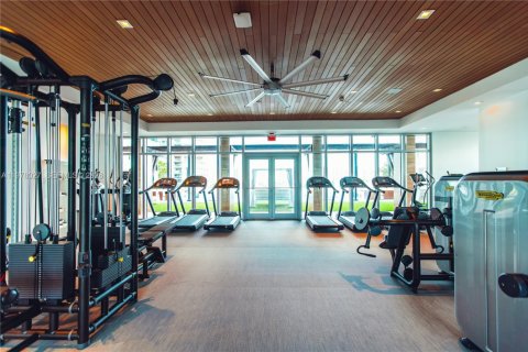 Купить кондоминиум в Санни-Айлс-Бич, Флорида 2 спальни, 141.58м2, № 2043937 - фото 18