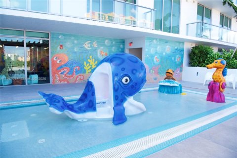 Купить кондоминиум в Санни-Айлс-Бич, Флорида 2 спальни, 141.58м2, № 2043937 - фото 20