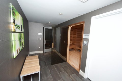 Купить кондоминиум в Санни-Айлс-Бич, Флорида 2 спальни, 141.58м2, № 2043937 - фото 16