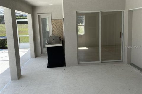 House in Inverness, Florida 3 bedrooms, 204.11 sq.m. № 2430668 - photo 5