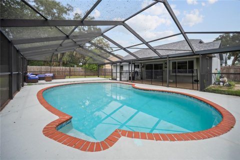 House in Brandon, Florida 3 bedrooms, 166.02 sq.m. № 2393622 - photo 23
