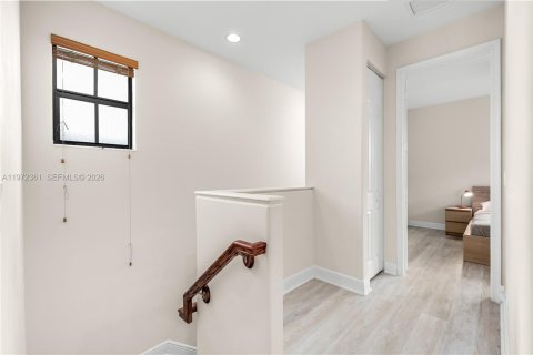 Снять в аренду виллу или дом в Купер-Сити, Флорида 3 спальни, 153.66м2, № 2040619 - фото 30