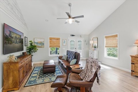 Villa ou maison à vendre à Cedar Key, Floride: 2 chambres, 115.2 m2 № 1723439 - photo 11