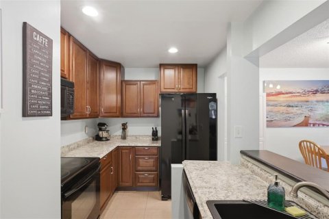 Copropriété à vendre à Deltona, Floride: 2 chambres, 83.33 m2 № 2147436 - photo 16
