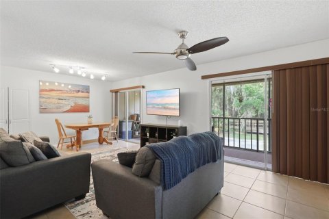 Copropriété à vendre à Deltona, Floride: 2 chambres, 83.33 m2 № 2147436 - photo 8