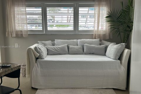 Copropriété à louer à Miami Beach, Floride: 2 chambres № 1691402 - photo 1