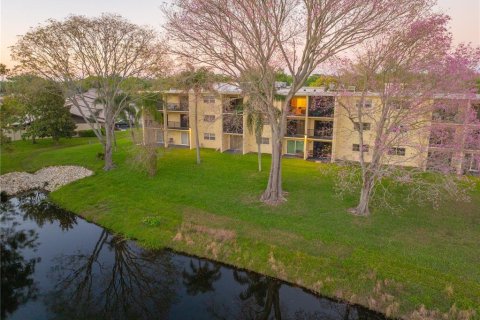 Condominio en venta en Dunedin, Florida, 2 dormitorios, 92.25 m2 № 2095759 - foto 15