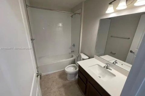 Villa ou maison à louer à Florida City, Floride: 3 chambres, 132.39 m2 № 1976726 - photo 12