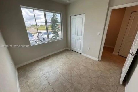 Villa ou maison à louer à Florida City, Floride: 3 chambres, 132.39 m2 № 1976726 - photo 9