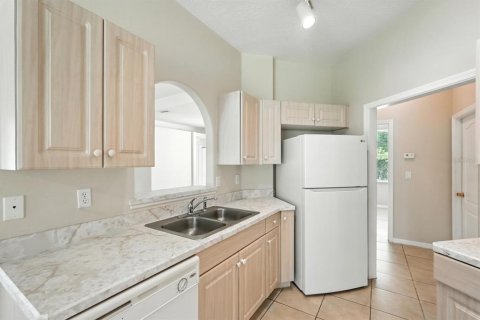House in Palm Coast, Florida 3 bedrooms, 165.37 sq.m. № 1906021 - photo 9