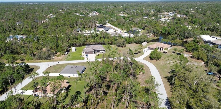 Land in North Port, Florida № 2161573