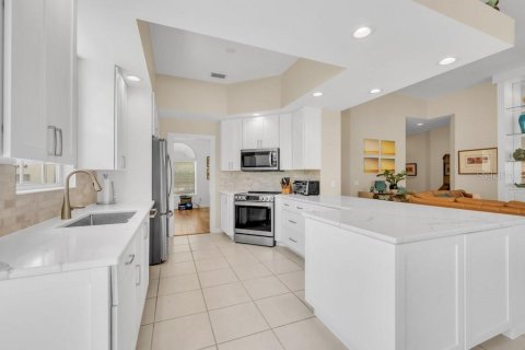 Casa en venta en Sarasota, Florida, 3 dormitorios, 186.55 m2 № 2360710 - foto 6