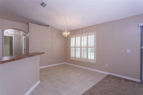 House in Palm Coast, Florida 3 bedrooms, 155.8 sq.m. № 1899841 - photo 10