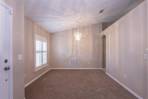 House in Palm Coast, Florida 3 bedrooms, 155.8 sq.m. № 1899841 - photo 15