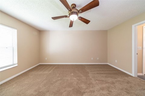 House in Palm Coast, Florida 3 bedrooms, 155.8 sq.m. № 1899841 - photo 19