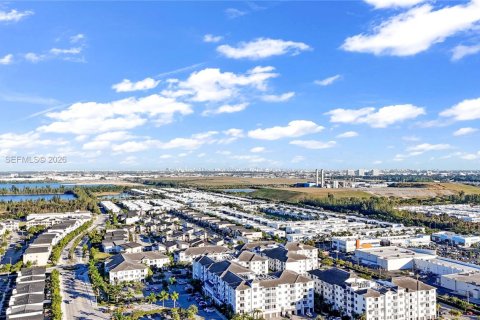 Copropriété à vendre à Doral, Floride: 2 chambres, 115.57 m2 № 2026389 - photo 21