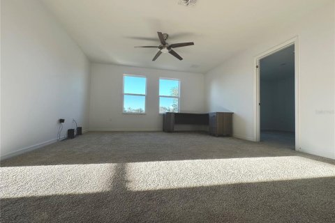 House in Davenport, Florida 5 bedrooms, 257.15 sq.m. № 2105229 - photo 17