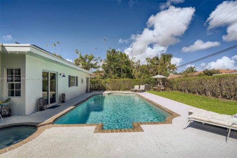 Villa ou maison à vendre à Lighthouse Point, Floride: 4 chambres, 177.44 m2 № 1693490 - photo 18