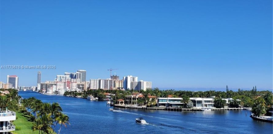 Appartement à Aventura, Floride 2 chambres, 92.16 m2 № 1867742