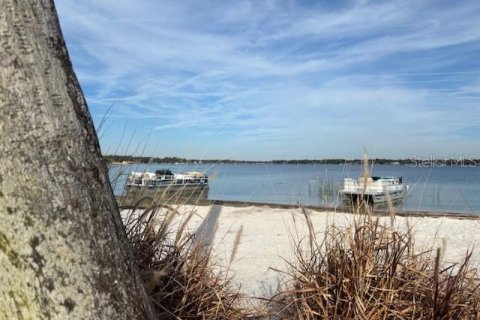 Condo in Orlando, Florida, 2 bedrooms  № 1570798 - photo 11