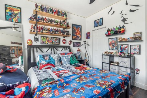 Townhouse in Miami, Florida 3 bedrooms, 161 sq.m. № 1891701 - photo 25