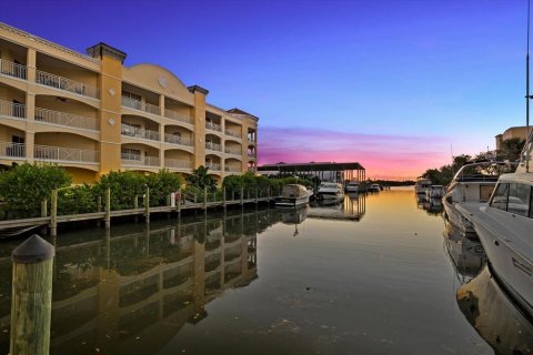Condominio en alquiler en Osprey, Florida, 3 dormitorios, 167.13 m2 № 1915951 - foto 5