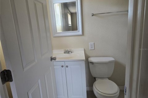 House in Saint Petersburg, Florida 4 bedrooms, 114.73 sq.m. № 1680013 - photo 11