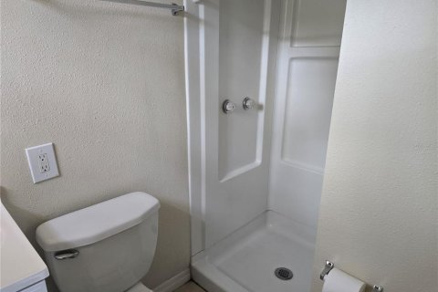 House in Saint Petersburg, Florida 4 bedrooms, 114.73 sq.m. № 1680013 - photo 10