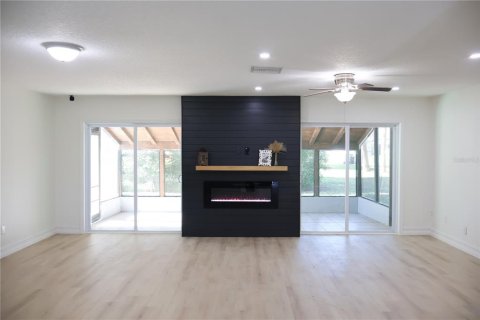 House in Orlando, Florida 3 bedrooms, 156.45 sq.m. № 1565534 - photo 7