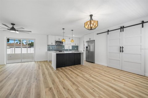 Купить виллу или дом в Тампа, Флорида 4 комнаты, 139.45м2, № 1899803 - фото 7