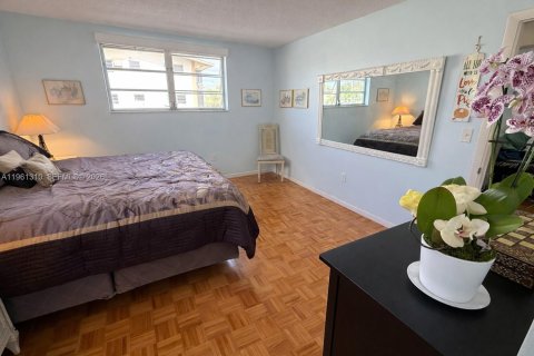 Купить кондоминиум в Майами, Флорида 1 спальня, 82.03м2, № 2023365 - фото 7