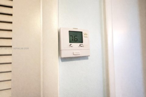 Купить кондоминиум в Майами, Флорида 1 спальня, 82.03м2, № 2023365 - фото 12