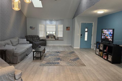 Villa ou maison à vendre à Palm Coast, Floride: 4 chambres, 194.91 m2 № 1843916 - photo 3