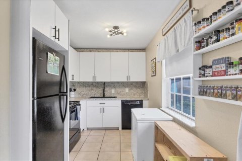 Casa en venta en North Port, Florida, 2 dormitorios, 119.01 m2 № 1821473 - foto 14