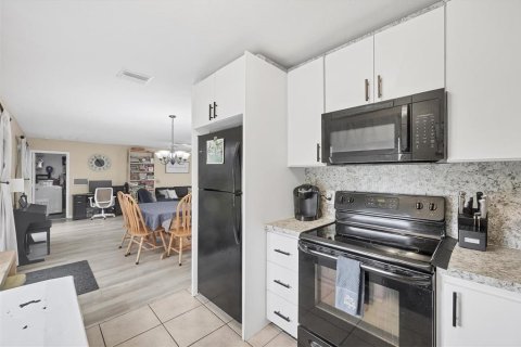 Casa en venta en North Port, Florida, 2 dormitorios, 119.01 m2 № 1821473 - foto 18