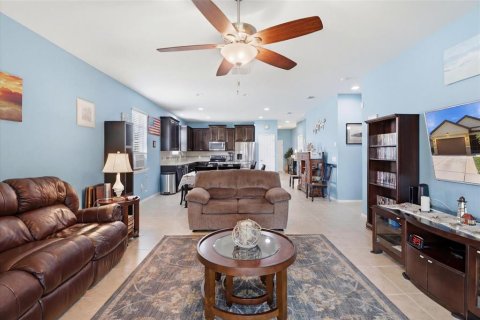 House in Brooksville, Florida 3 bedrooms, 183.76 sq.m. № 2203116 - photo 9