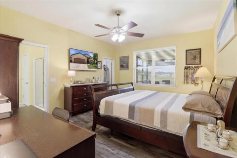 House in Brooksville, Florida 3 bedrooms, 183.76 sq.m. № 2203116 - photo 22