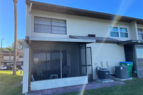 Touwnhouse à vendre à Seminole, Floride: 2 chambres, 94.3 m2 № 973841 - photo 7