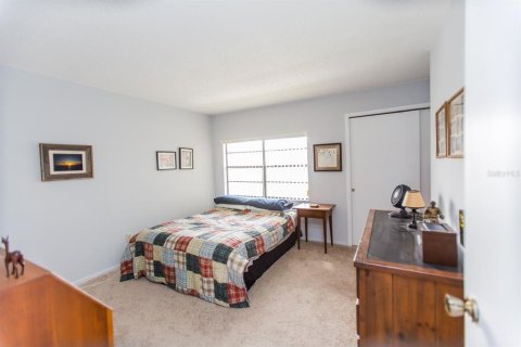 Touwnhouse à vendre à Seminole, Floride: 2 chambres, 94.3 m2 № 973841 - photo 19