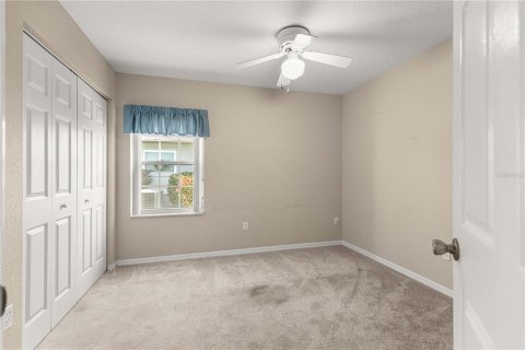House in Summerfield, Florida 3 bedrooms, 159.51 sq.m. № 2095636 - photo 18