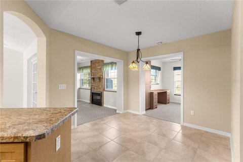 House in Summerfield, Florida 3 bedrooms, 159.51 sq.m. № 2095636 - photo 17