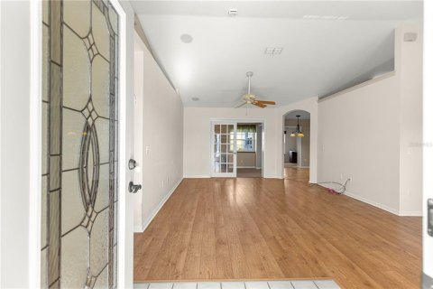 House in Summerfield, Florida 3 bedrooms, 159.51 sq.m. № 2095636 - photo 9