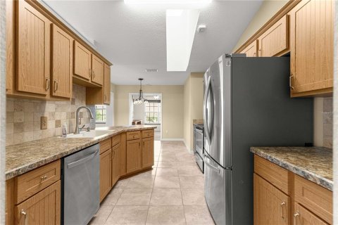 House in Summerfield, Florida 3 bedrooms, 159.51 sq.m. № 2095636 - photo 7
